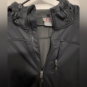 Large Avalanche zip up jacket in black